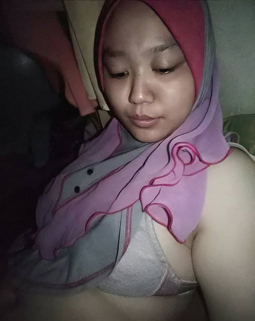 Jilbab ABG Viral Rahasia Di Balik Meja Kerja Not Many Know